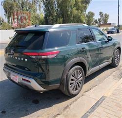 نیسان پاسفایندەر